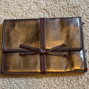 Stella&Dot Bring It Jewelry Roll Pewter Metallic